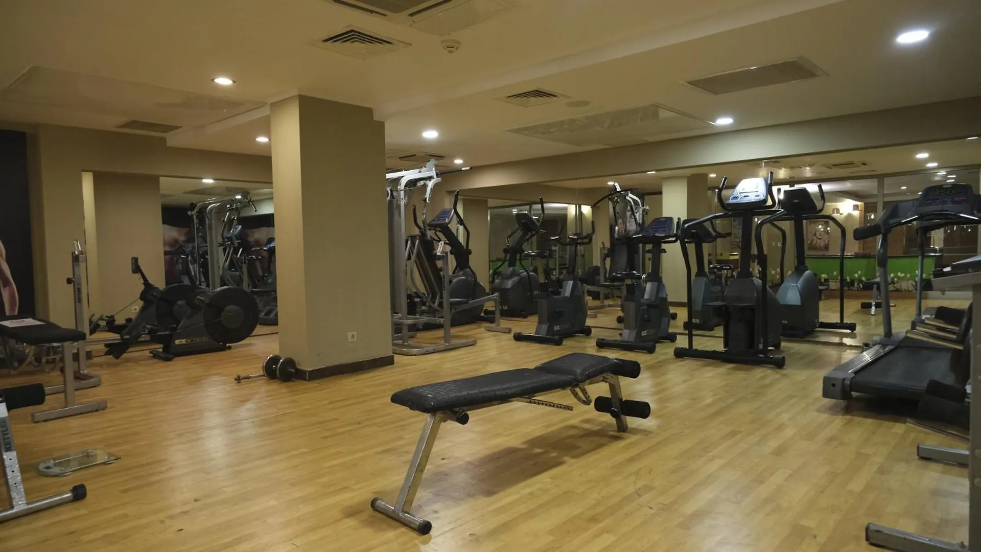 ****  Ambassador Hotel & Spa Antalya Turcia